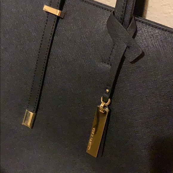 Black Vince Camuto bag - Picture 5 of 7